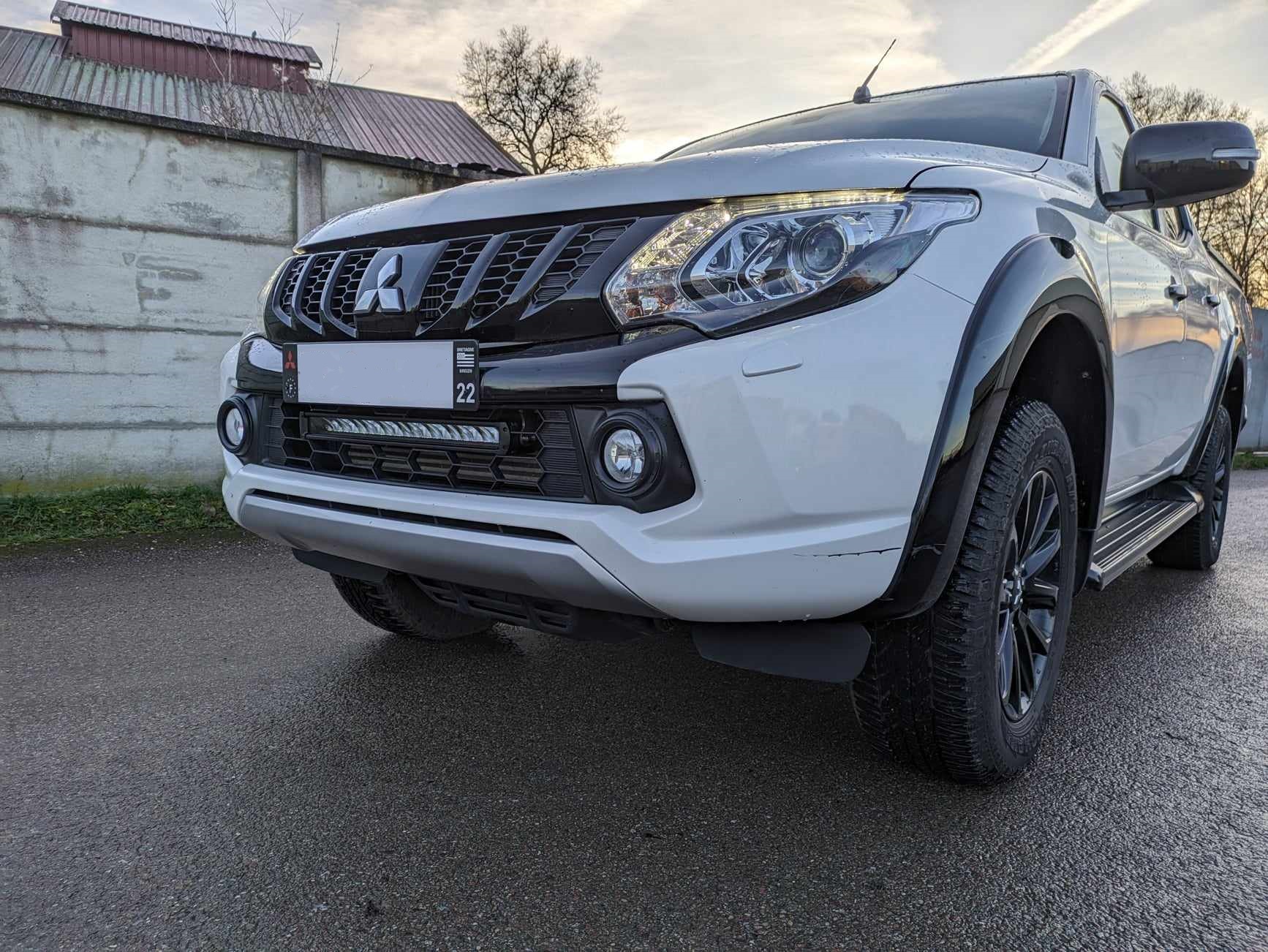 L200